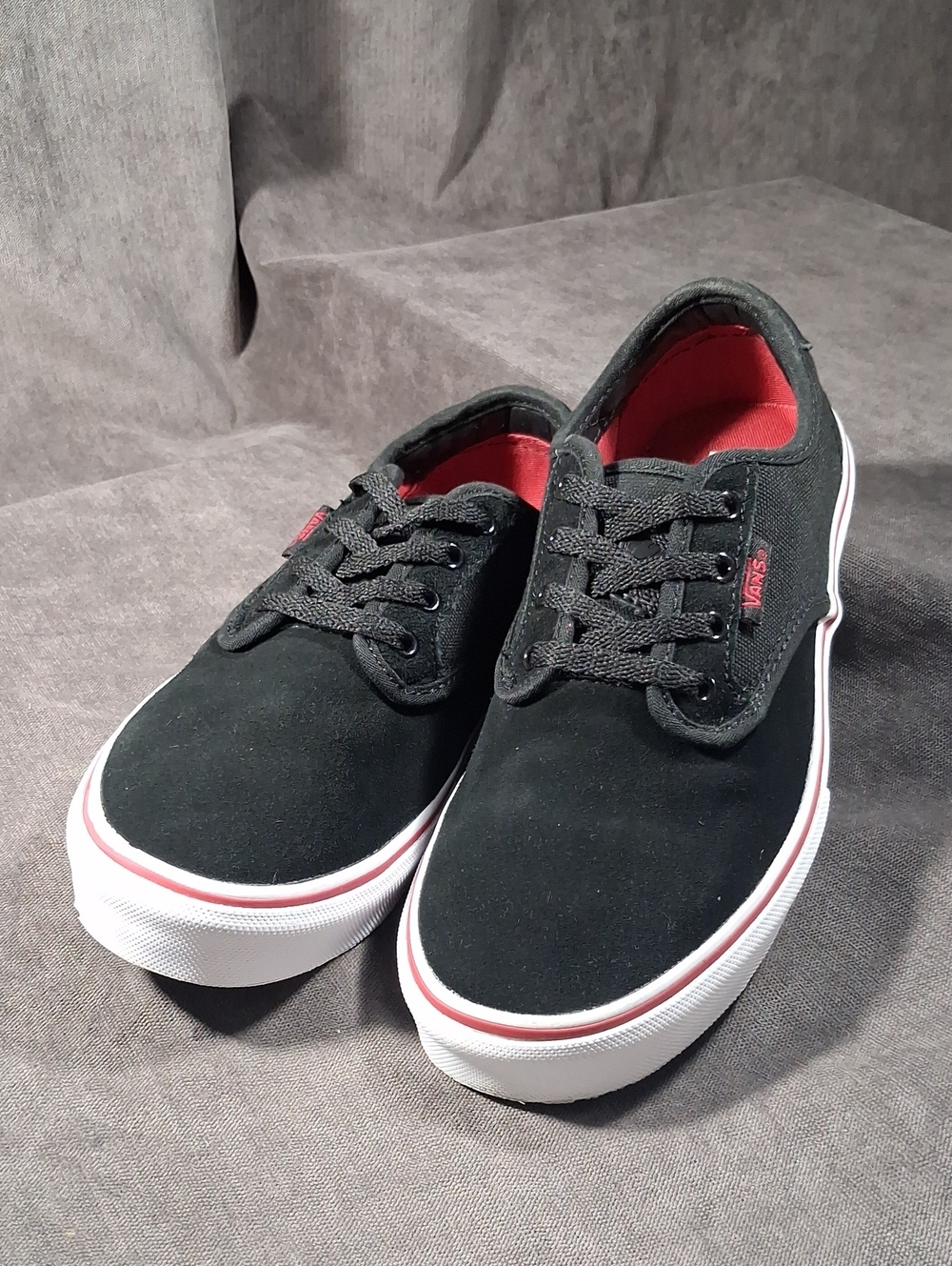 Vans Chima Ferguson Pro Black Red Suede Canvas Sneakers VG US J4 W5.5
